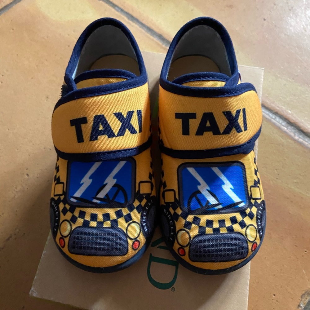 Toddler slippers